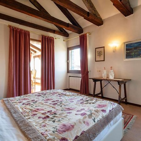 Apartamento Palazzo Gradenigo By Wonderful Italy Venecia Exterior foto